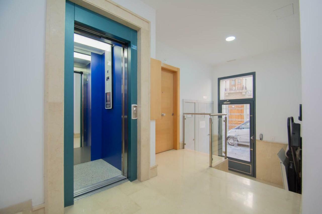 Gran Via 1B & Parking Opcional Apartment Granada Exterior photo